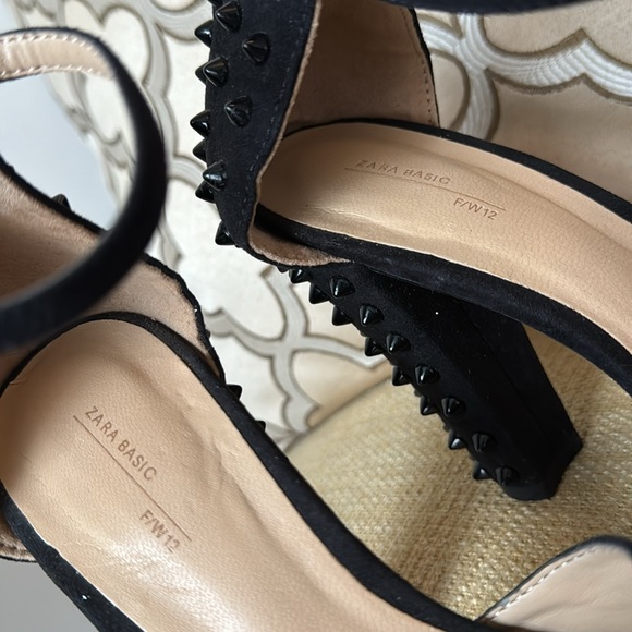 Zara Embellished Studded Punk High Heels in Faux suede - 38 - Picture 8 of 16